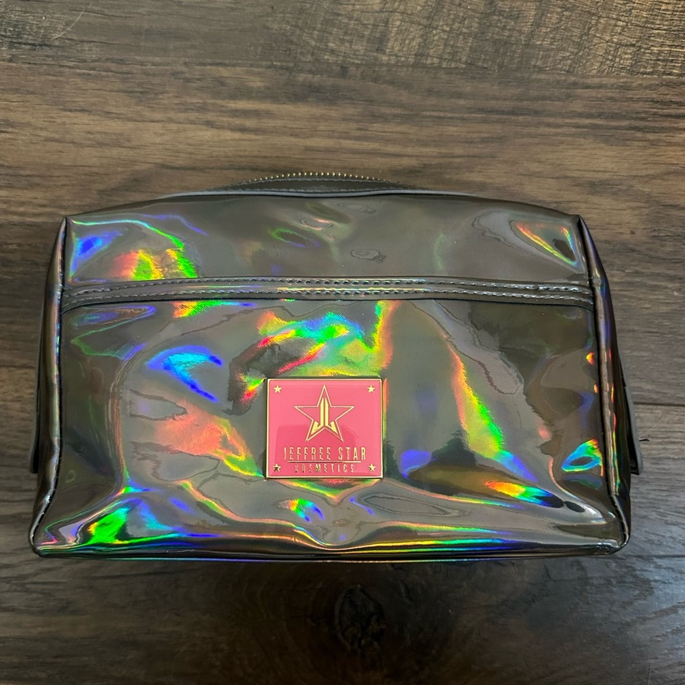 Jeffrey star make up bag. Holo